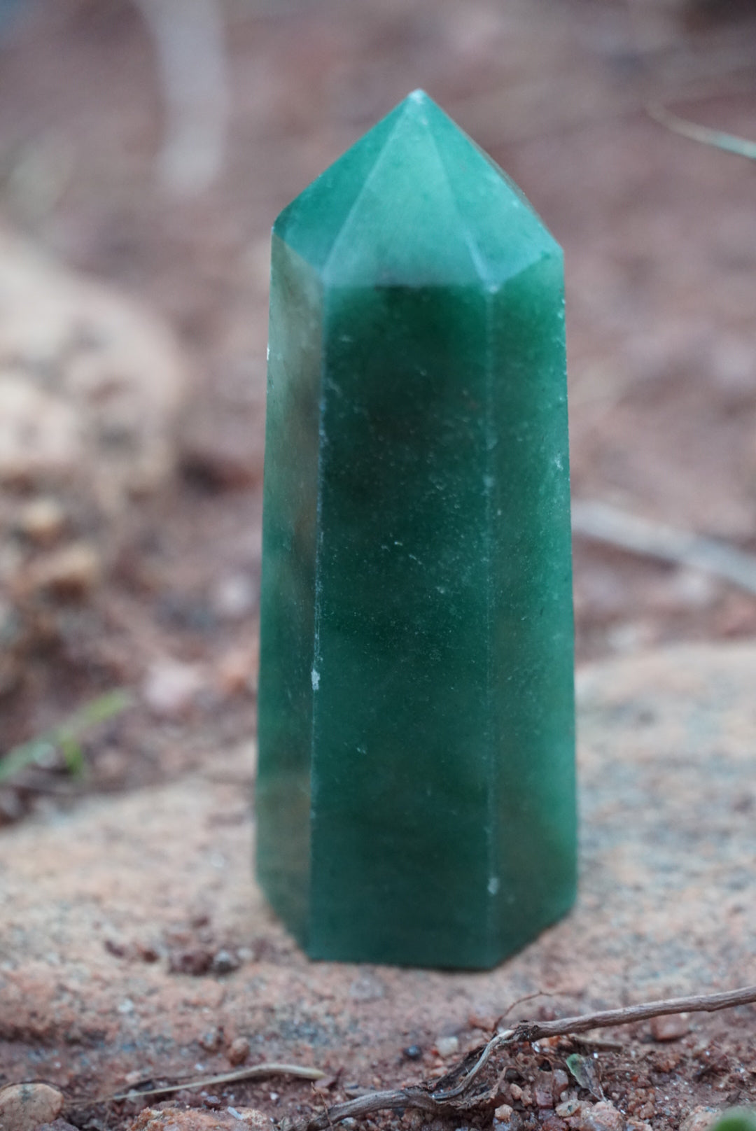 💚 Green Strawberry Quartz Crystal  Heart Healing • Joy • Gentle Renewal
