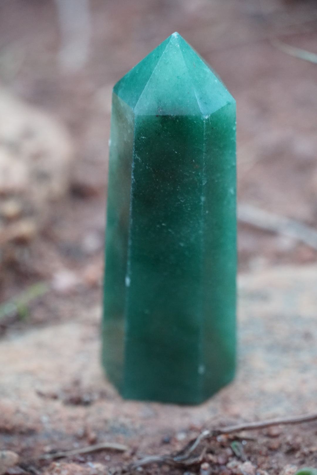 💚 Green Strawberry Quartz Crystal  Heart Healing • Joy • Gentle Renewal